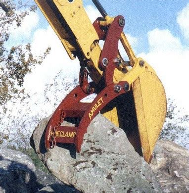 How Manufacturers Are Innovating the Design of Talismanic Backhoe Thumbs